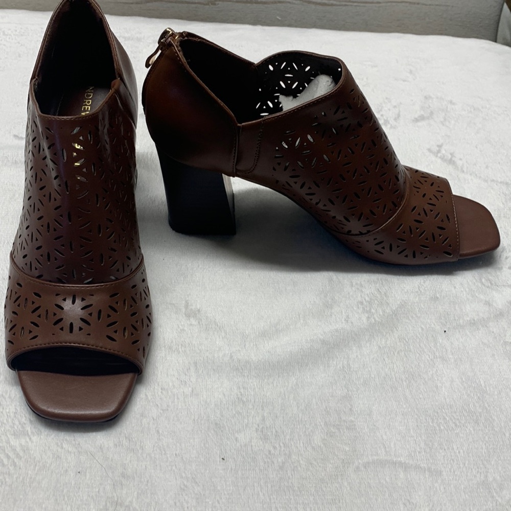 Andrew Geller brown open toe. Heeled booties size 9 1/2.